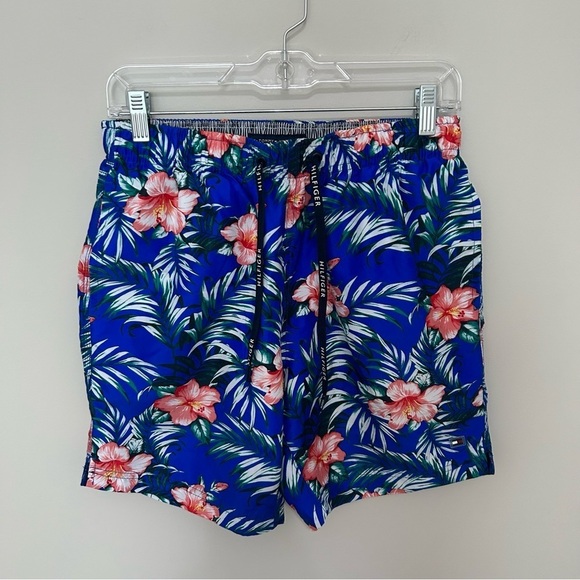 Men's Tommy Hilfiger Hawaiian Print Blue Floral Swim Trunks Size Small - Picture 1 of 7